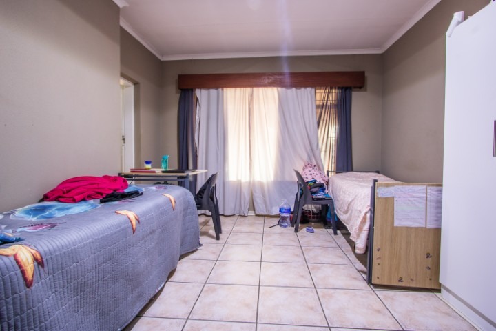 1 Bedroom Property for Sale in Die Bult North West